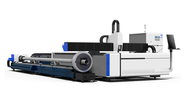 Machine de d&eacute;coupe laser en m&eacute;tal du service d'outre-mer 2kw 3kw 6kw avec 3 ans de garantie 